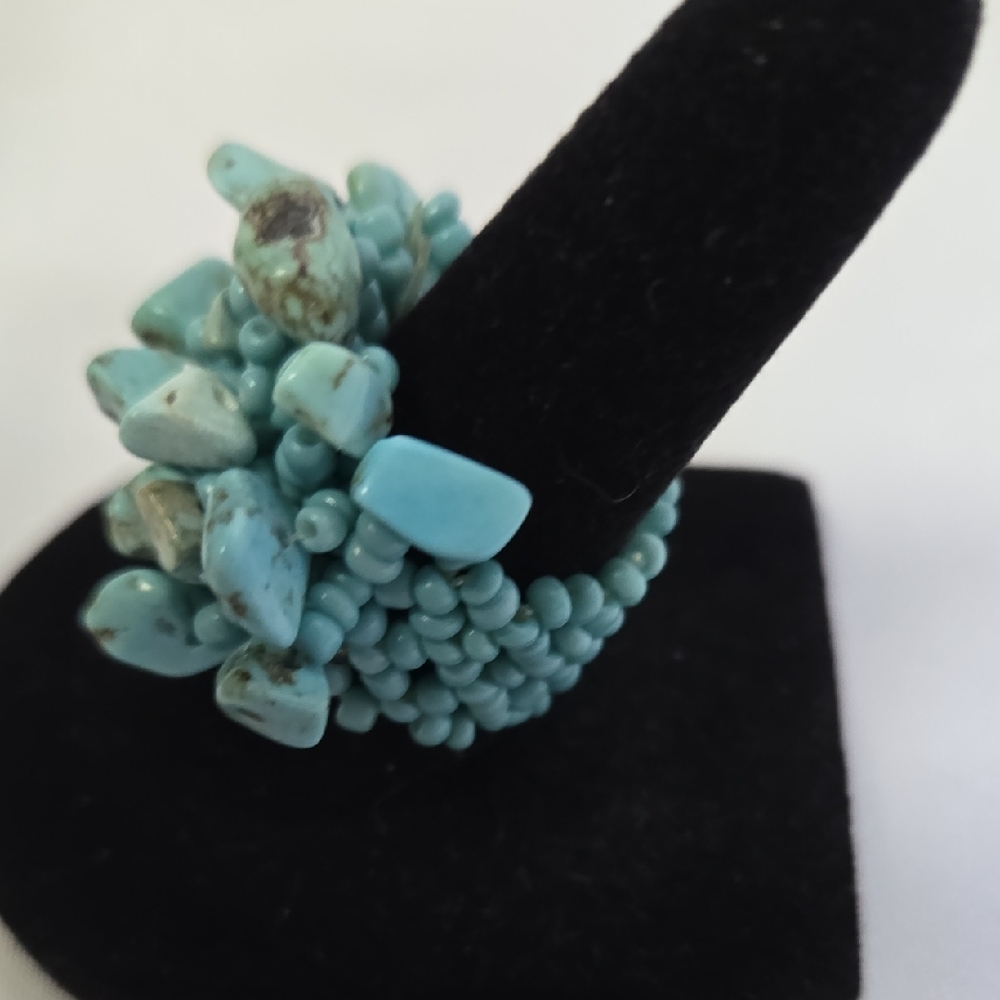 Silver Tone and Faux Turquoise Jewelry Set, 2 Pieces, New - Picture 6 of 7